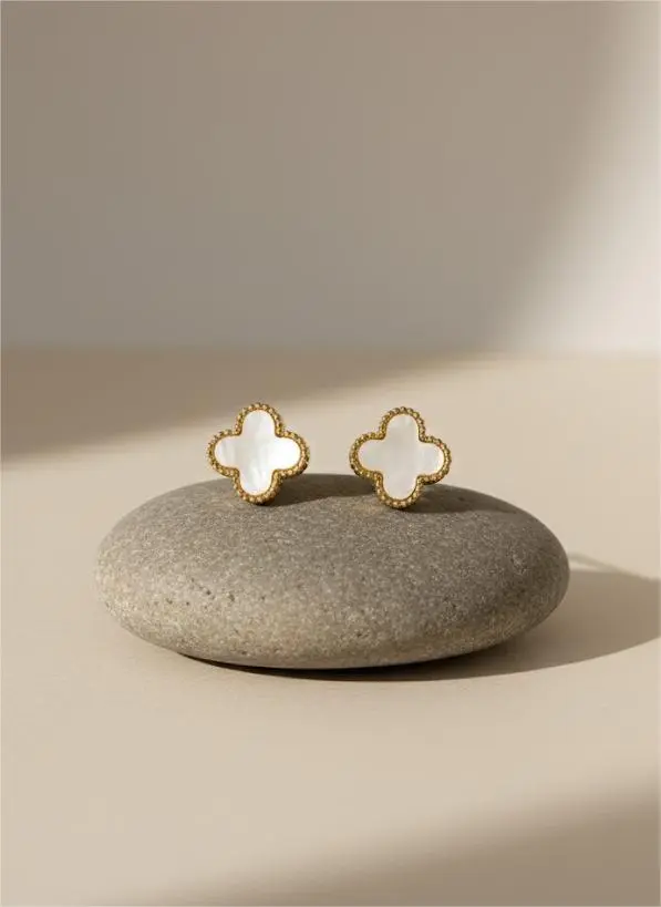 [EARI-297] White Clove