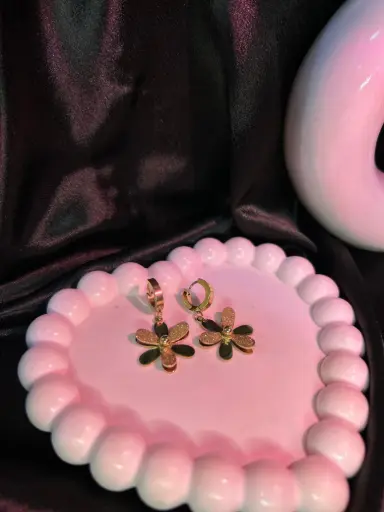 [EARI-254] Golden Giggle