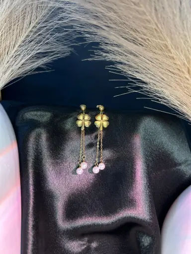 [Anti Ear-230] Golden Clover Charm