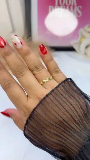 Dainty Wings