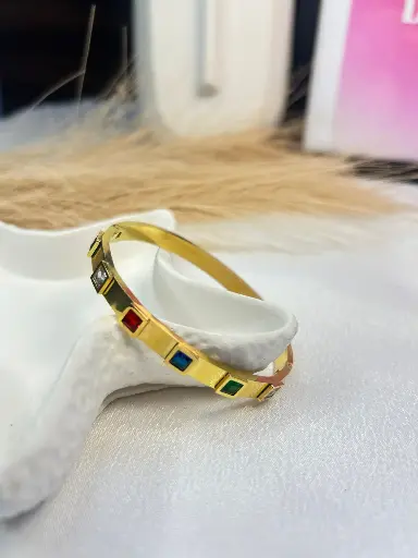 Golden Prism Luxe