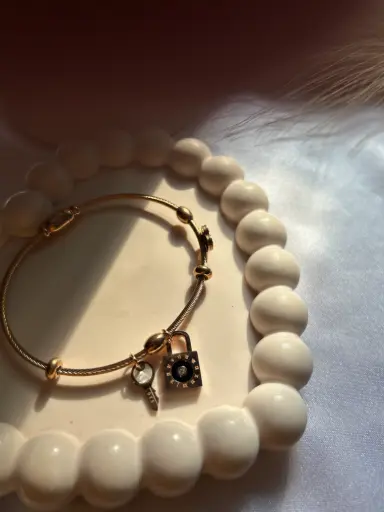 [SS Bracelet-364] Secret Keeper
